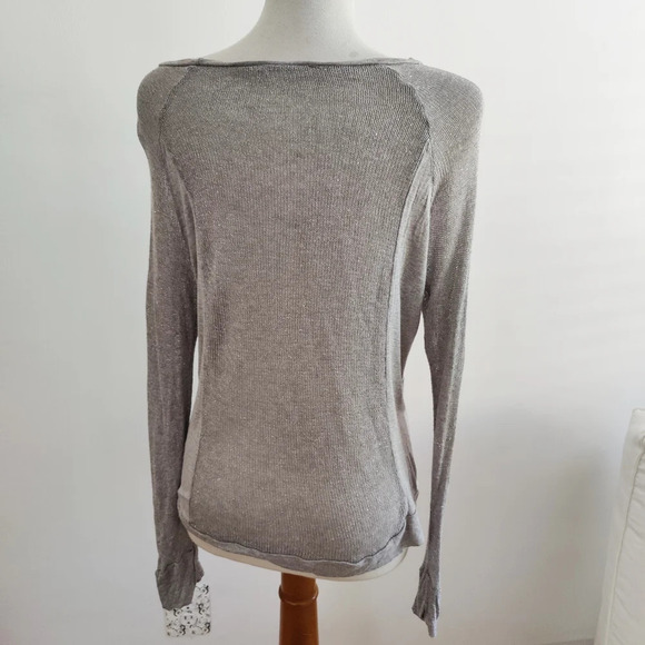 Lush Silver Metallic Top / LS / Pullover / Large - Picture 5 of 6